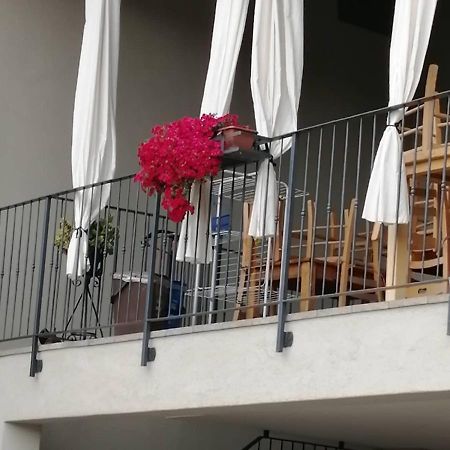 Ferienwohnung Little Family Saló Exterior foto